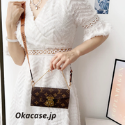 ラグジュアリー フォリオ モノグラム iPhoneケース（カードホルダー＆クロスボディストラップ付き）-OKMTY002