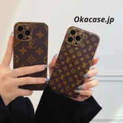 革の大文字iPhoneケース-小さなプリント- CR240315