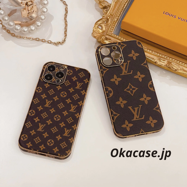 革の大文字iPhoneケース-小さなプリント- CR240315