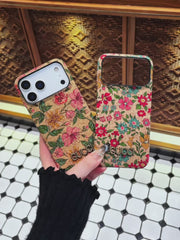 グッチデザインのiPhone 13-17シリーズ用プレミアムiPhoneケース